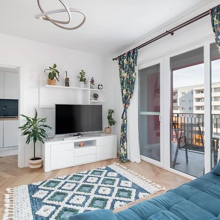 Brighita Apartment Oradea Exterior photo